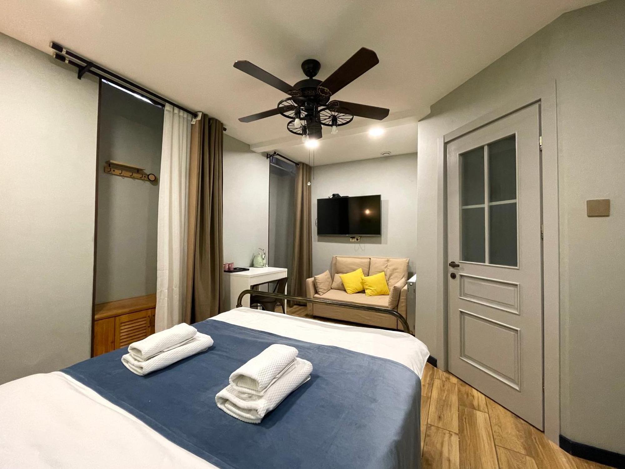 Apart Hotel Console Tbilisi ภายนอก รูปภาพ