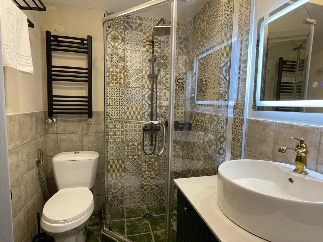 Apart Hotel Console Tbilisi ภายนอก รูปภาพ