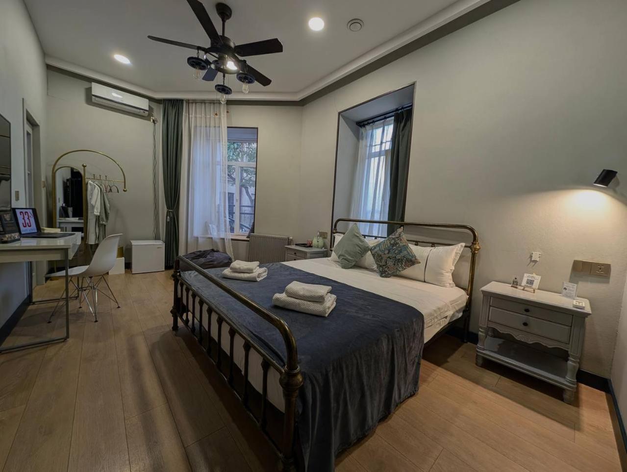 Apart Hotel Console Tbilisi ภายนอก รูปภาพ