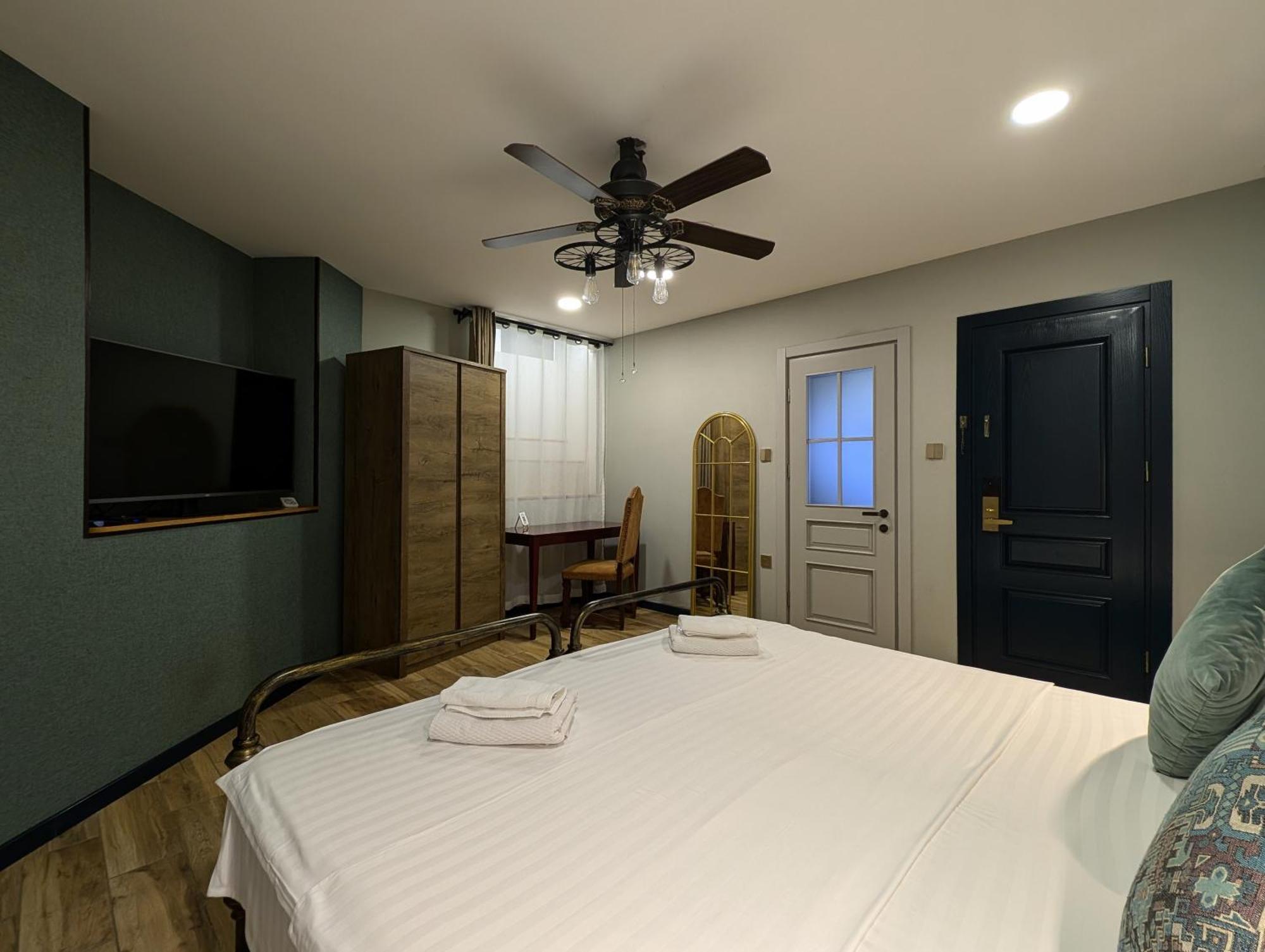 Apart Hotel Console Tbilisi ภายนอก รูปภาพ